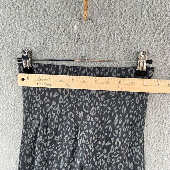 Spanx Look at Me Now Seamless Indigo Leopard Print Leggings Size Small - Picture 5 of 9